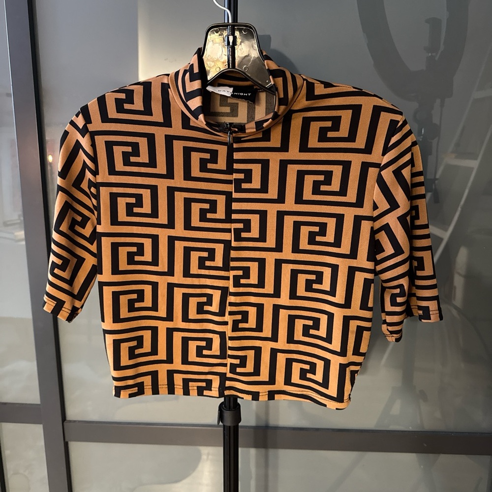 Geometric FENDI-like Patterned Crop Top  - Brown and Black